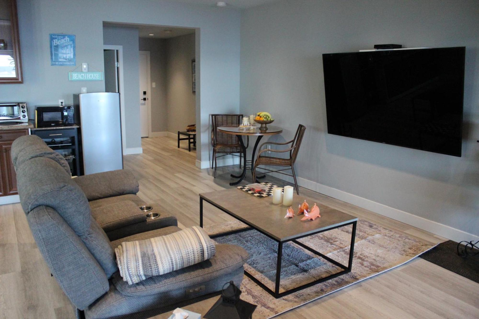 Edgewater Sunrise Apartment 彻梅纳斯 外观 照片